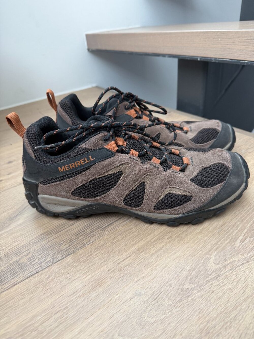 [J31275] MENS MERRELL YOKOTA 2 size 11.